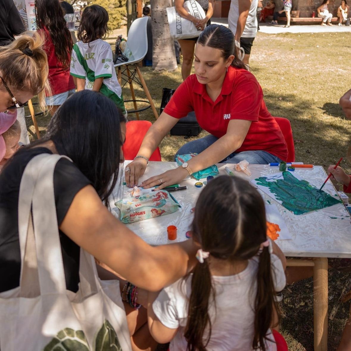 Zona para niños de Huggies en Montevideo Pop Up 2024  (mobiliario infantil)